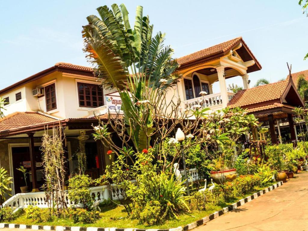 Champa Residence Hotel Pakse Exterior photo